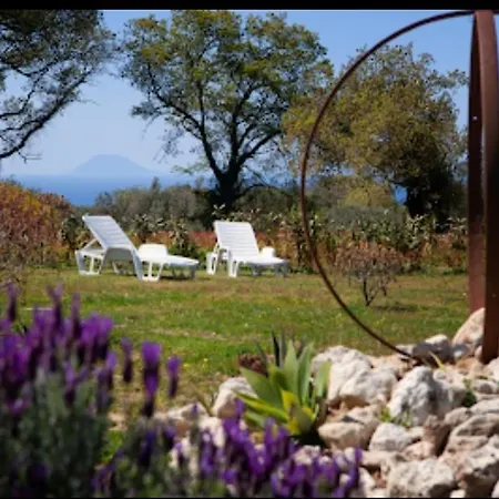 Bed & Breakfast Al Passo Di Thalia 3*