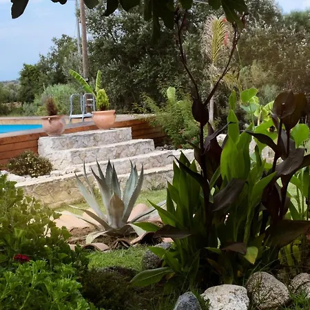 Bed & Breakfast Al Passo Di Thalia 3*