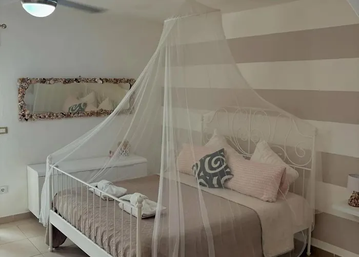 Al Passo Di Thalia 4*